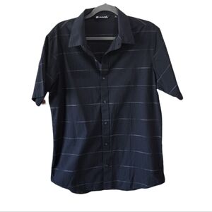 Travis Mathew Black Collared Button Down Short Sleeve Shirt